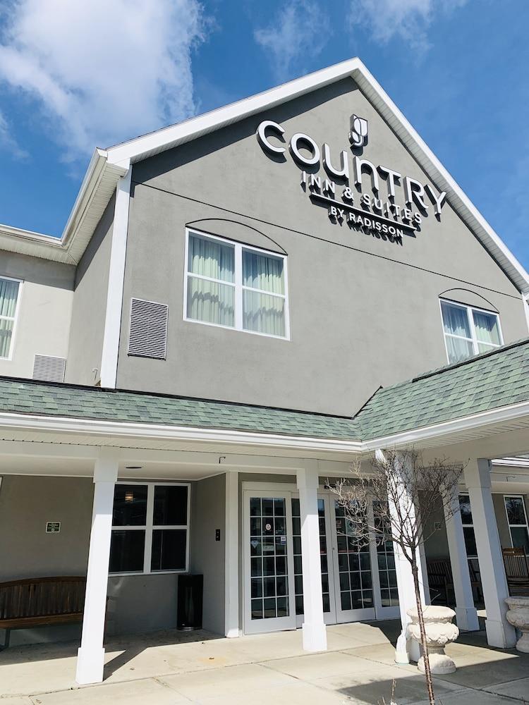 Country Inn & Suites By Radisson, Ithaca, Ny Buitenkant foto