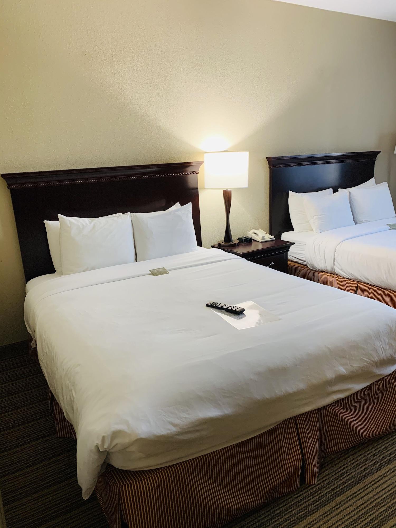 Country Inn & Suites By Radisson, Ithaca, Ny Buitenkant foto