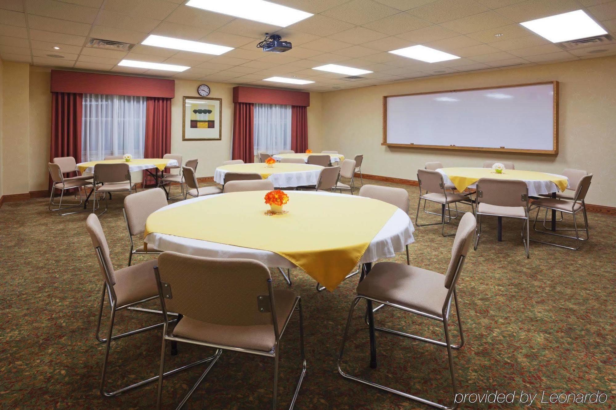 Country Inn & Suites By Radisson, Ithaca, Ny Zakenleven foto