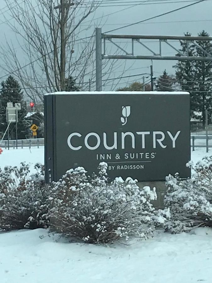Country Inn & Suites By Radisson, Ithaca, Ny Buitenkant foto